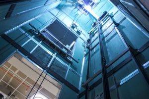 Ascensor hidráulico en Disel ascensores Madrid